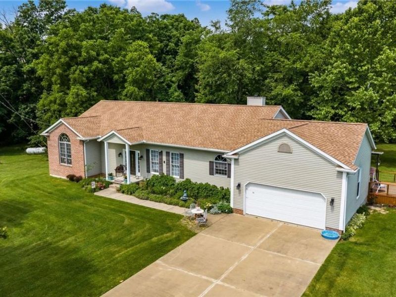 3859 Mayfair Lane, Cambridge, OH 43725 Photo 32