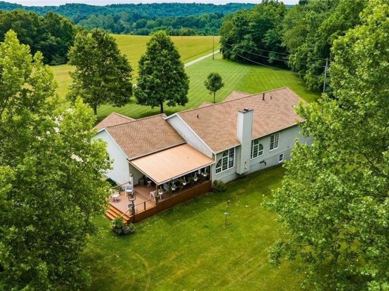 3859 Mayfair Lane, Cambridge, OH 43725 Photo 45