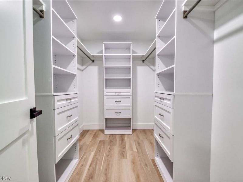 19121 Brewster Road , Aurora, OH 44202 Photo 35