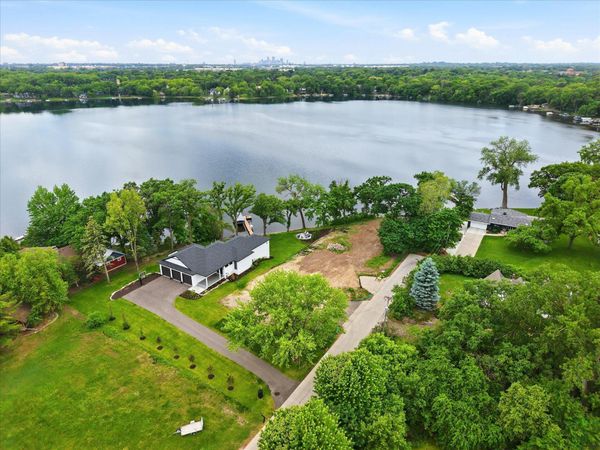 1184 Edgewater Avenue, Arden Hills, MN 55112