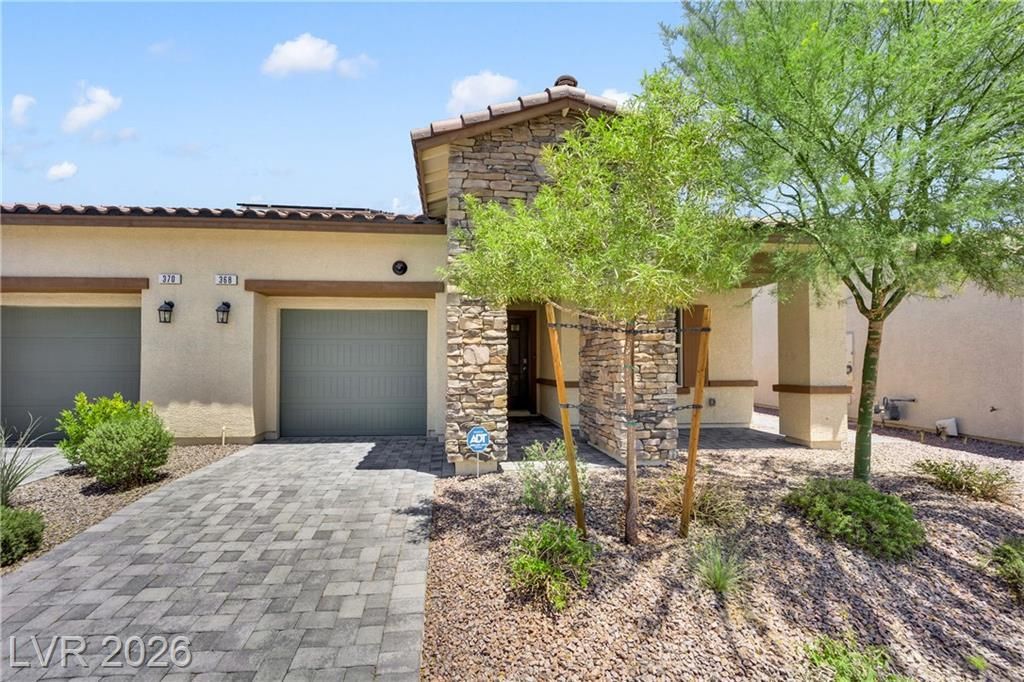 368 Canary Song Drive, Henderson, NV 89011
