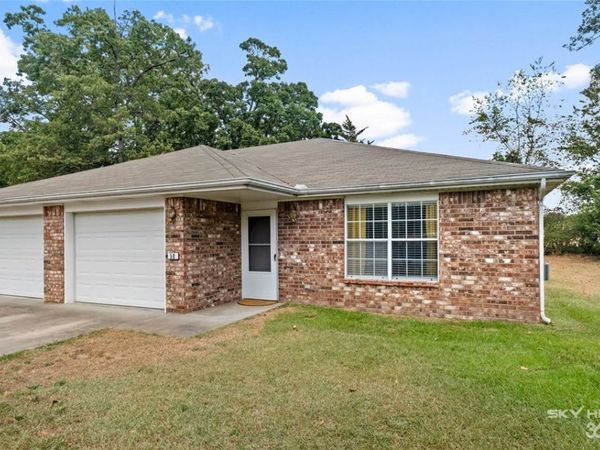 5A & 5B Jonquilla Way , Bentonville, AR 72712