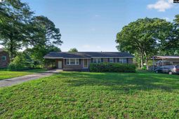 1640 Woodford Road  photo 4