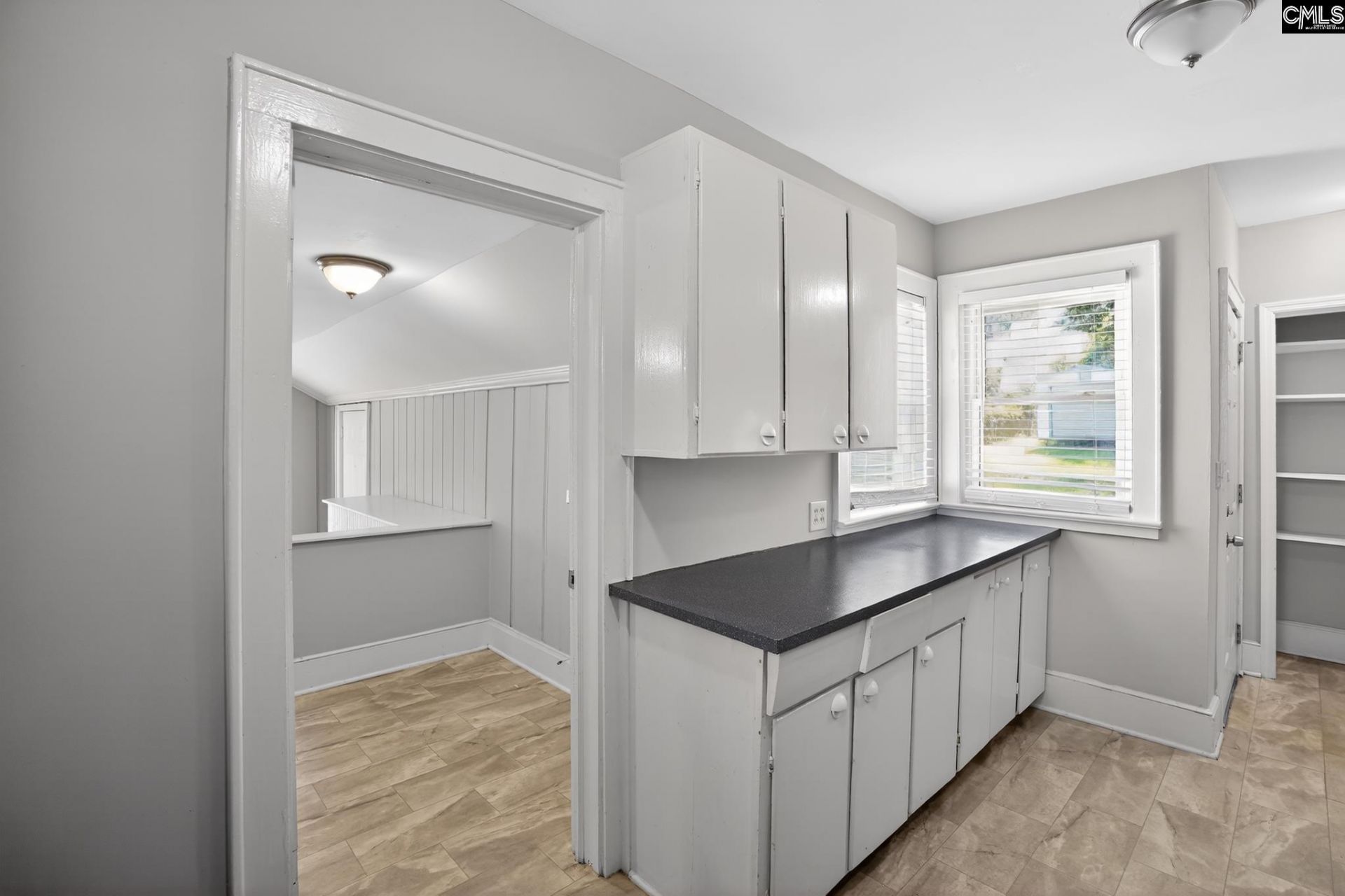 513 S Beltline Boulevard  Photo 13