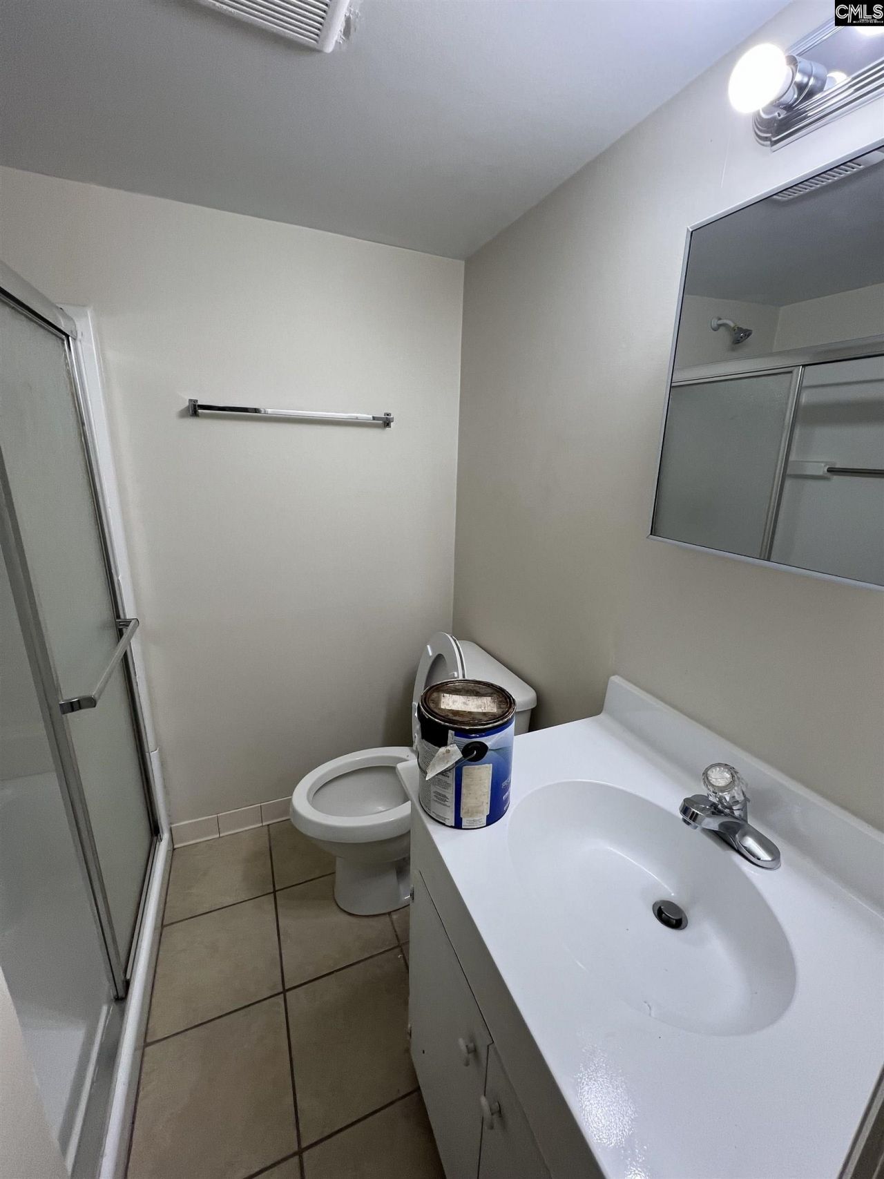 513 S Beltline Boulevard  Photo 16