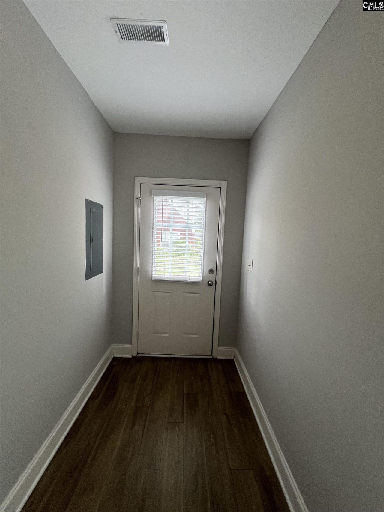 513 S Beltline Boulevard  Photo 7