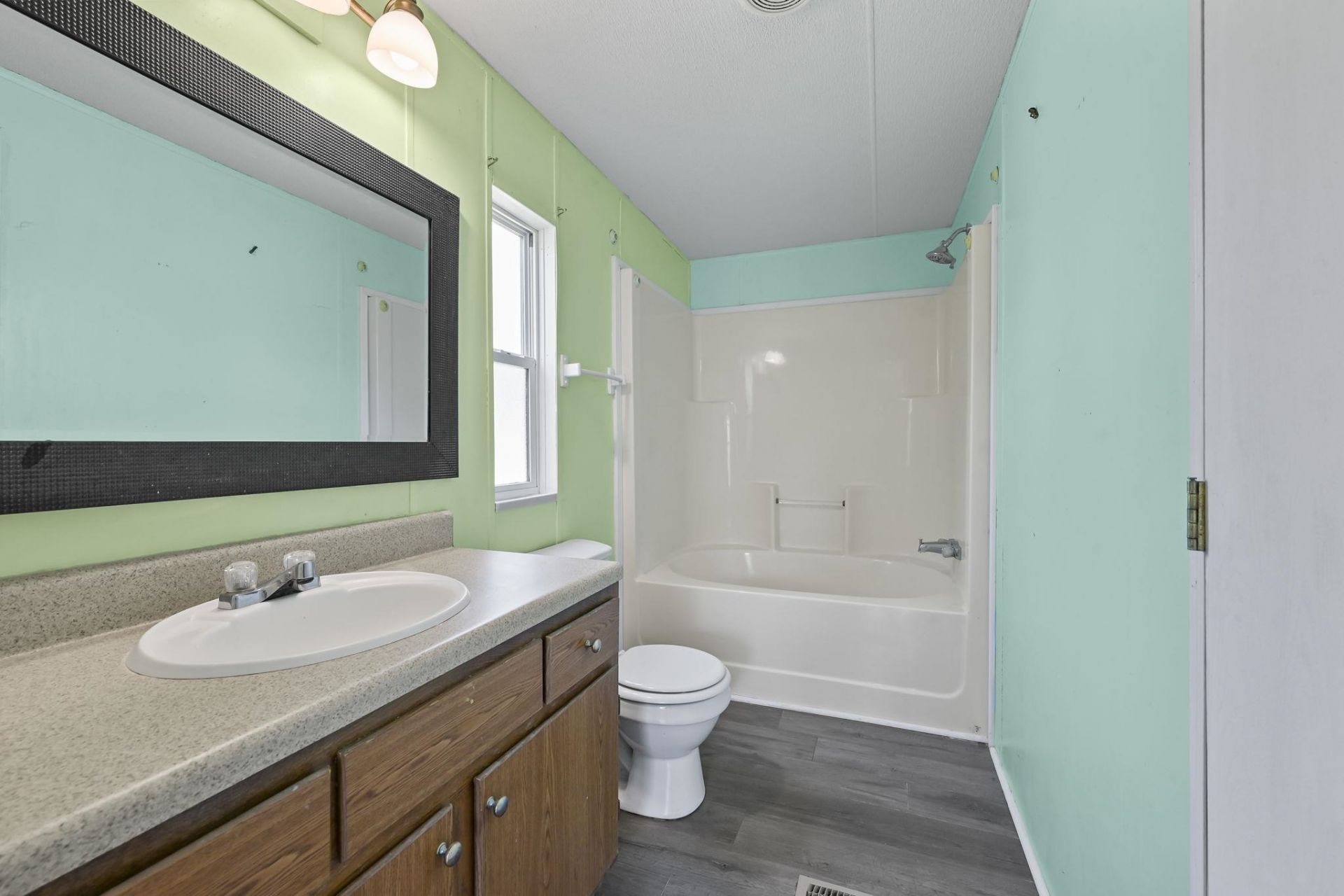 726 Oliver Dr.  Photo 22