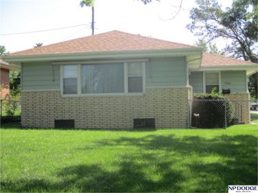 7701 N 36th Street, Omaha, NE 68112