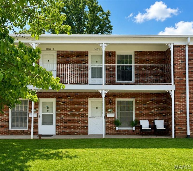 3132 Roger Williams Drive , Bridgeton, MO 63044 Main Photo