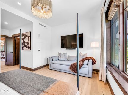 25 Beach Club Drive, Unit 301, Stateline, NV 89449 Photo