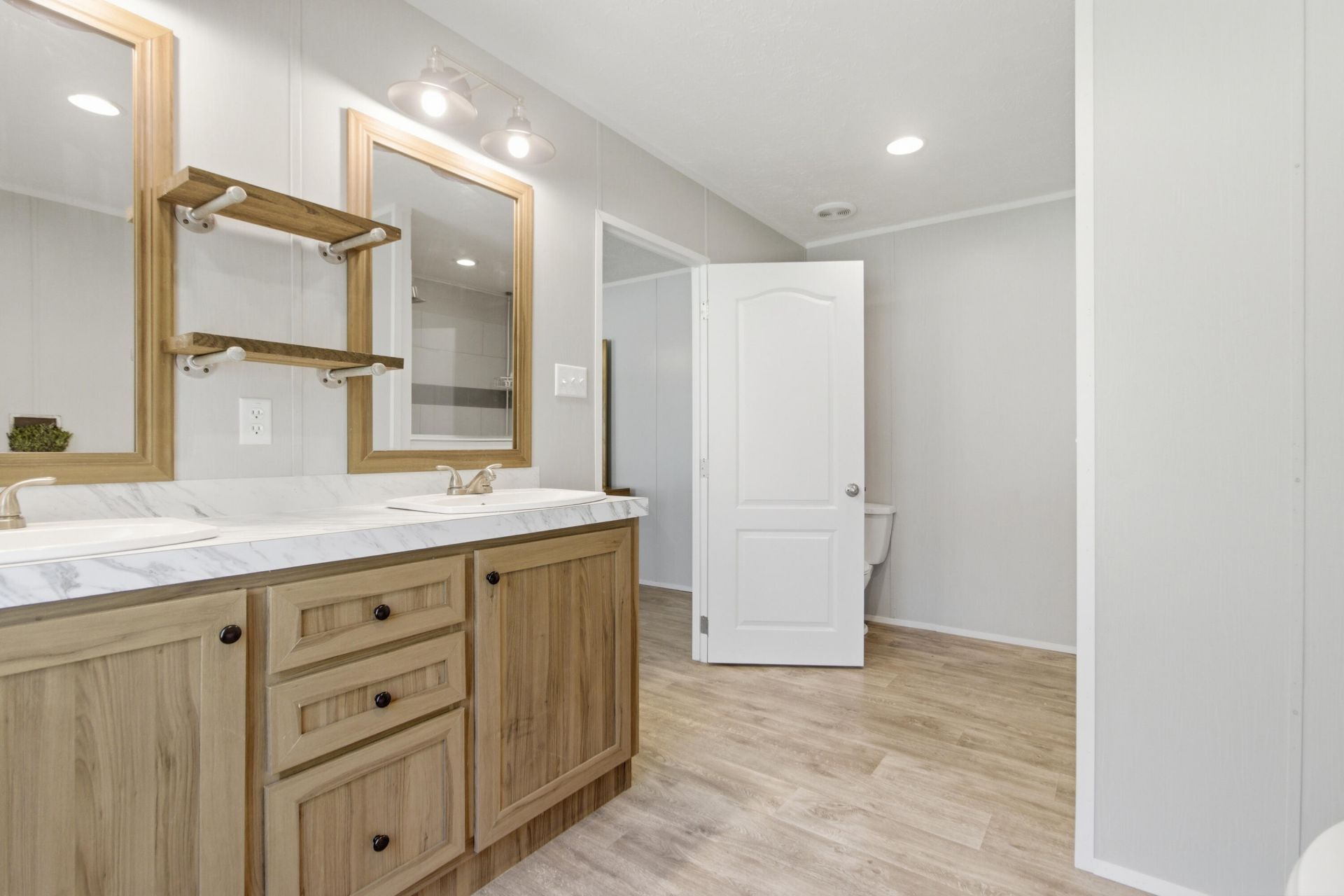 8144 Autumn Mist Lane Photo 26