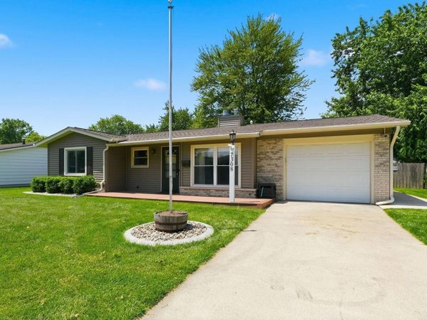 7308 Baylor Drive, Fort Wayne, IN 46819
