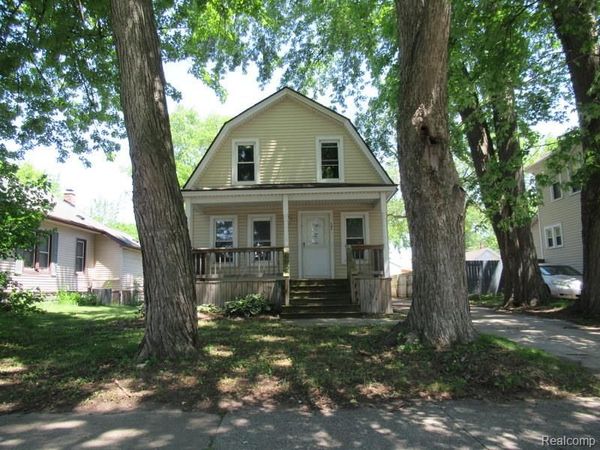 147 Crocker Boulevard , Mt. Clemens, MI 48043