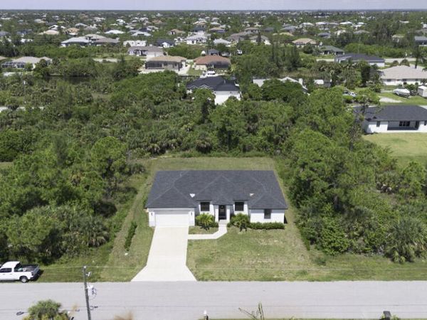 15245 Brainbridge Circle, Port Charlotte, FL 33981