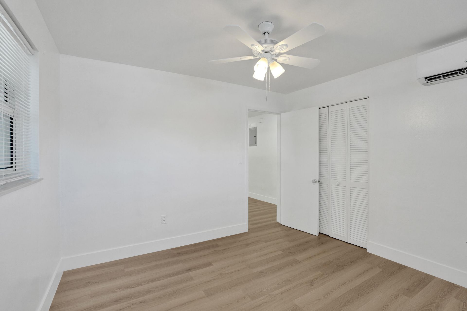 2018 NE 15th Street, Fort Lauderdale, FL 33304 Photo