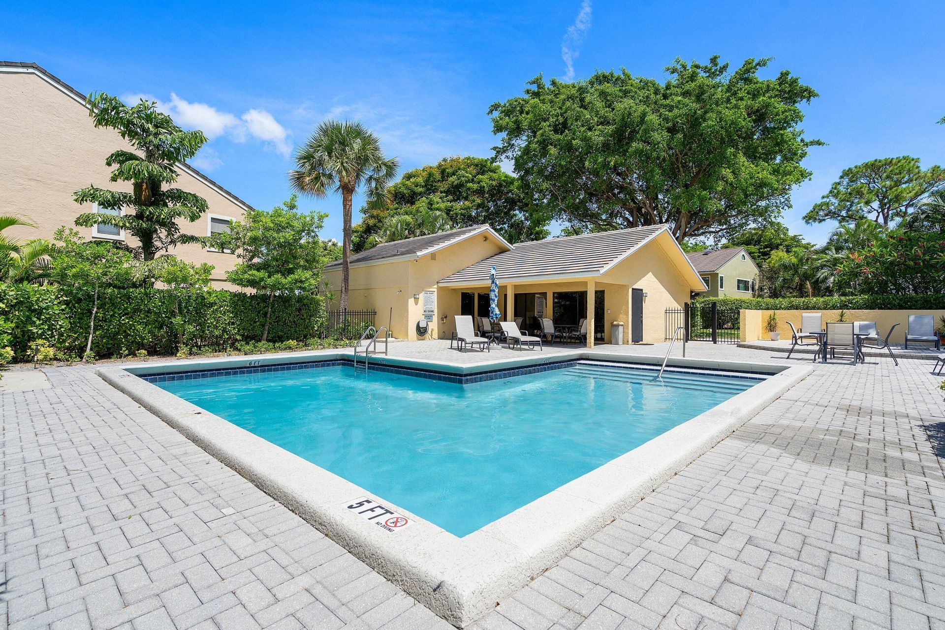 5664 Santiago Circle, Boca Raton, FL 33433 Photo