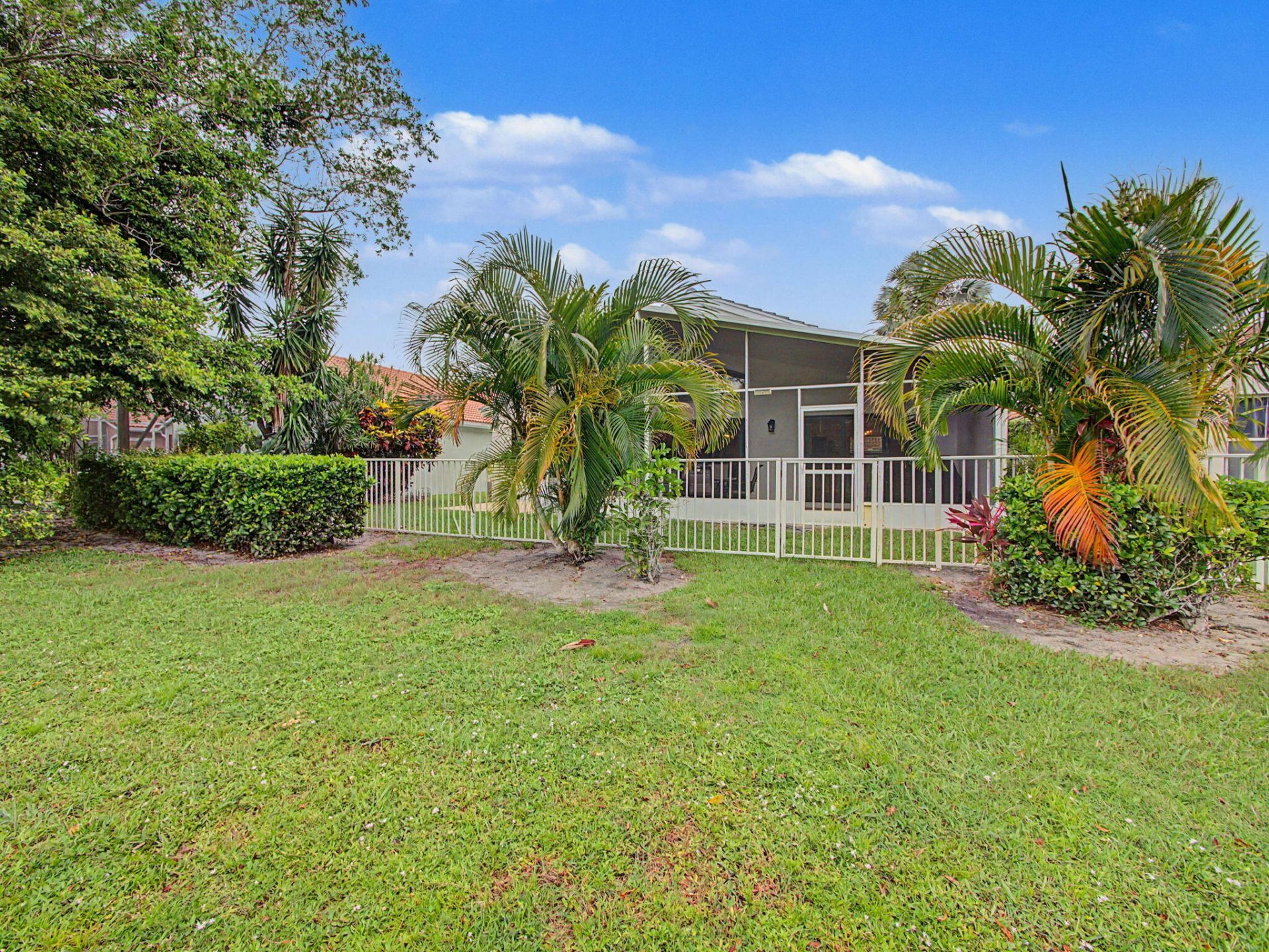 6244 Grand Cypress Circle, Lake Worth, FL 33463 Photo
