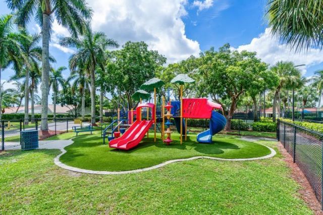 6244 Grand Cypress Circle, Lake Worth, FL 33463 Photo