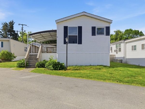 47 Kins Court, Wareham, MA 02558