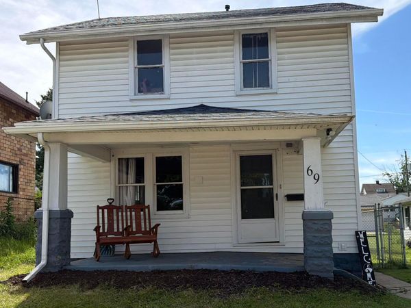 69 Bowers Avenue , Newark, OH 43055