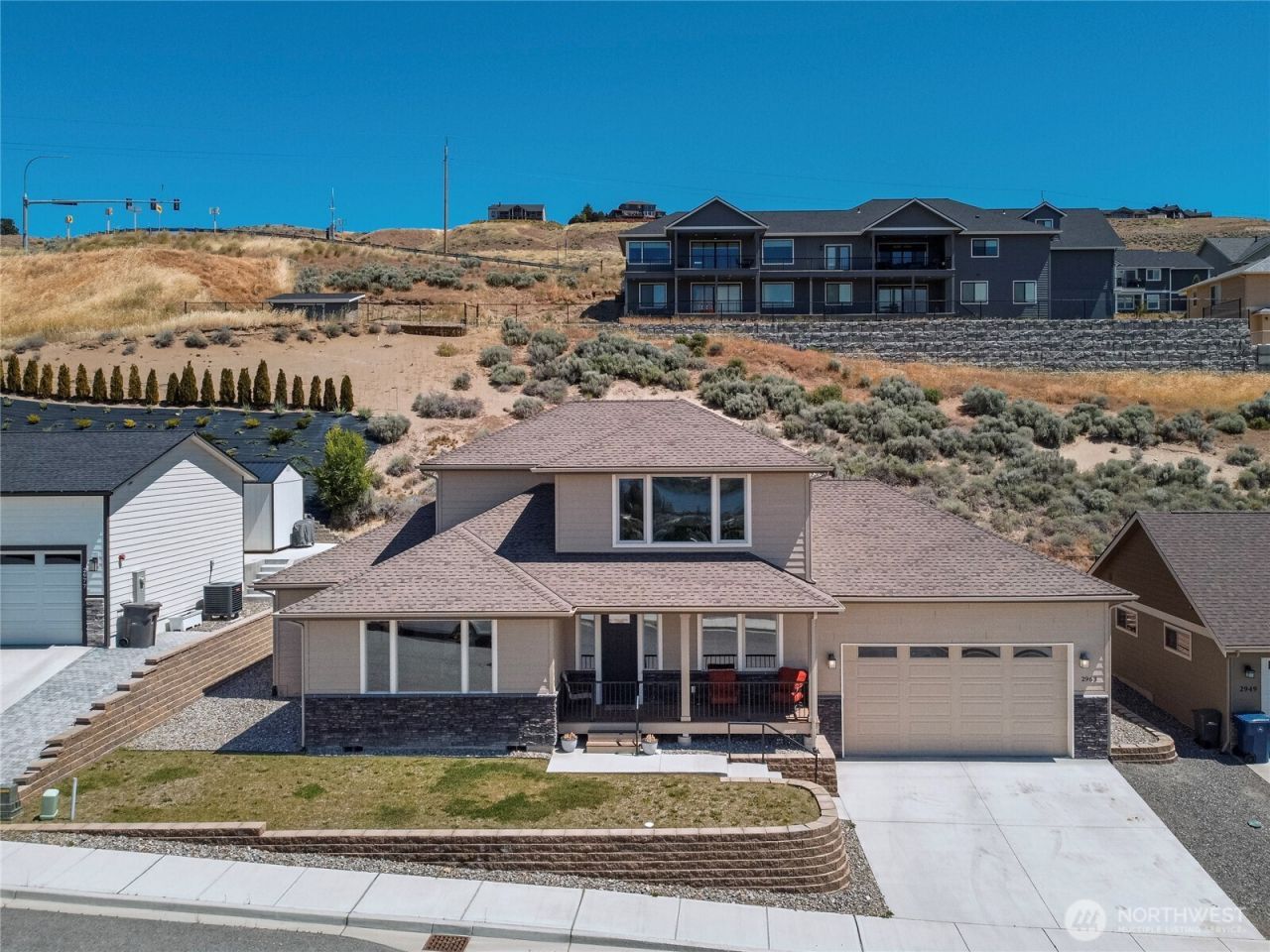 2963 N Breckenridge Drive, East Wenatchee, WA 98802 Main Photo