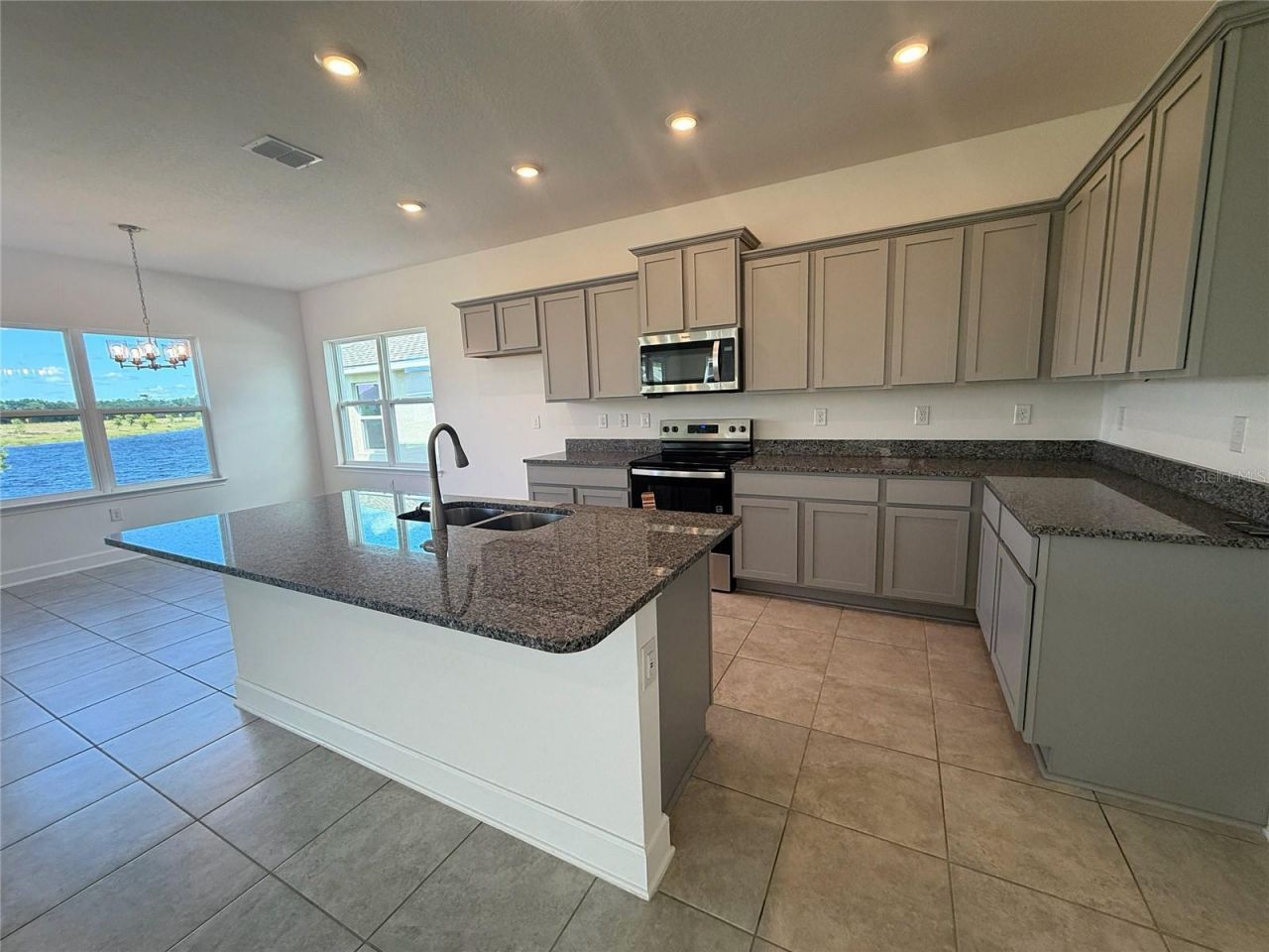 7575 Bent Tree Loop, Harmony, FL 34773 Photo