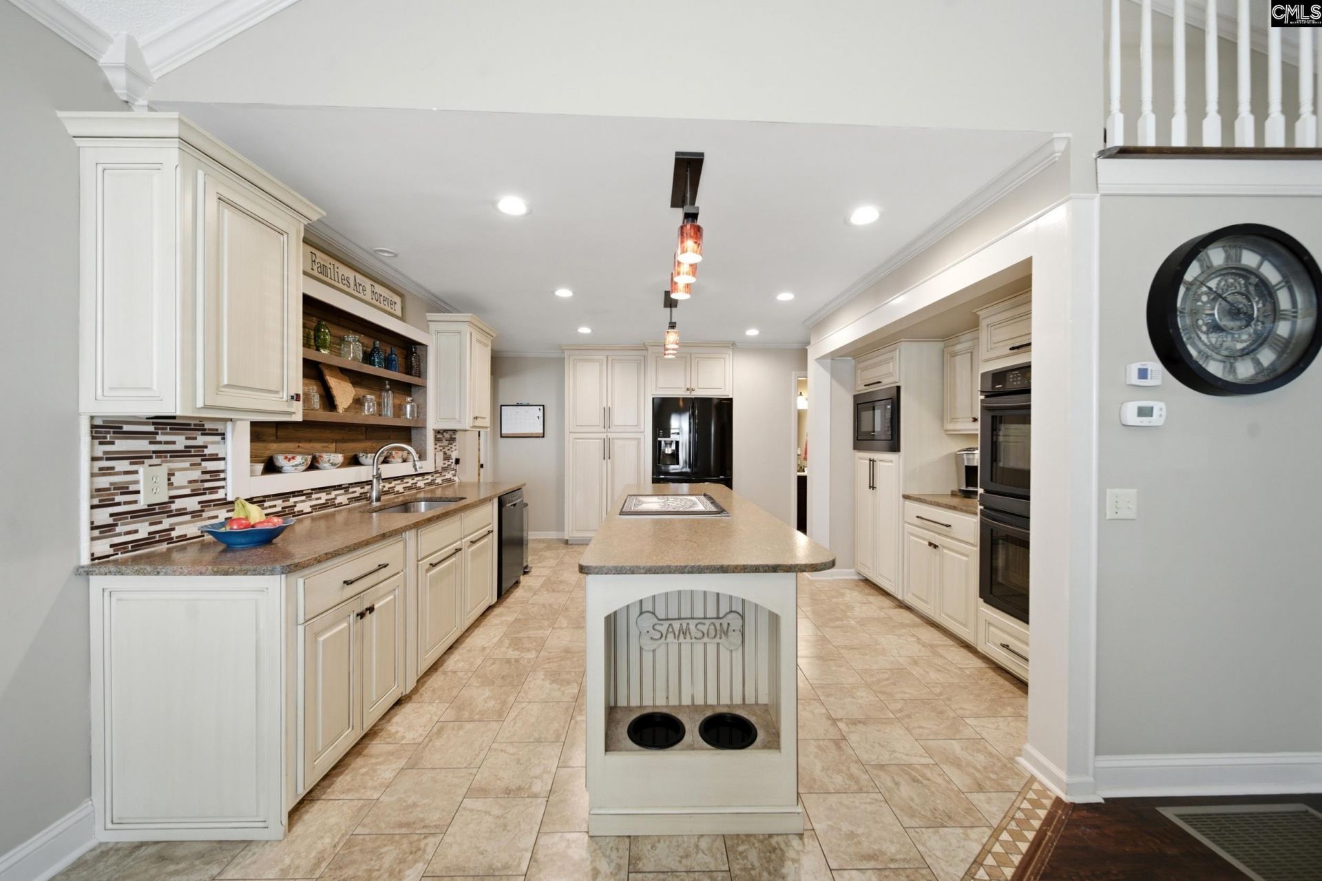 341 Saddlebrooke Circle  Photo 8