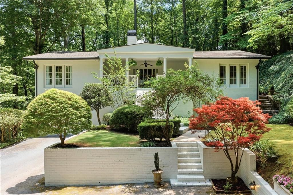 1220 E Beechwood Drive Nw, Atlanta, GA 30327 Main Photo