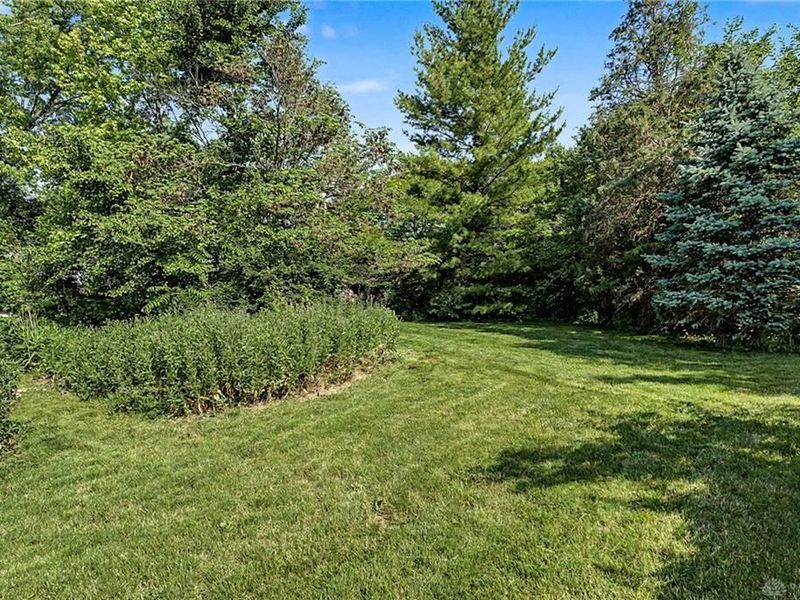 7520 President Court, Dayton, OH 45414 Photo 35