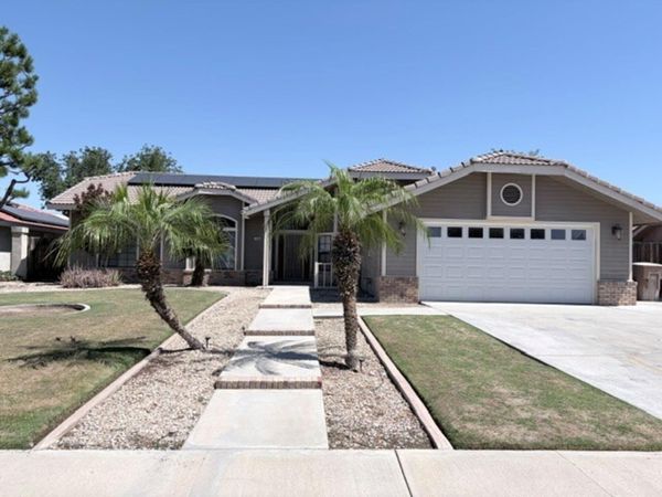 5106 Glacier Canyon Ct, Bakersfield, CA 93313
