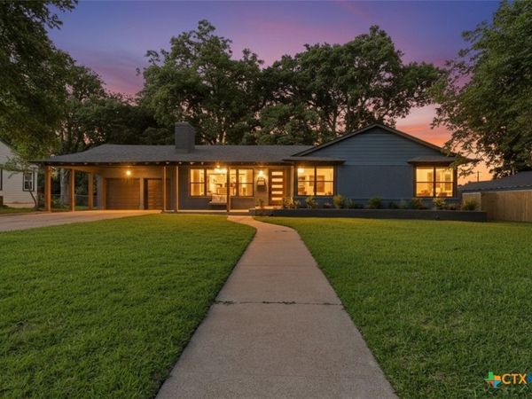504 W Park Avenue , Temple, TX 76501