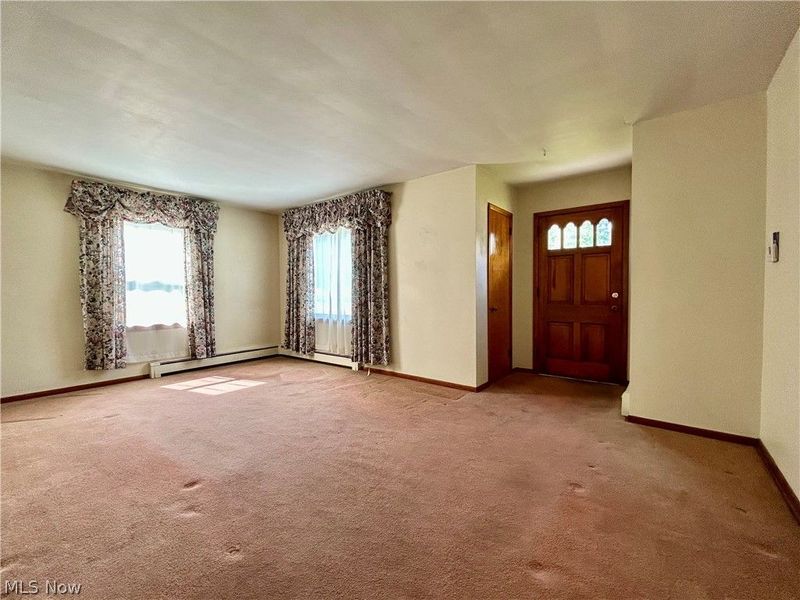 3241 Estates Circle, Youngstown, OH 44511 Photo 2
