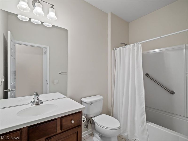 38435 Revere Drive, North Ridgeville, OH 44039 Photo 27