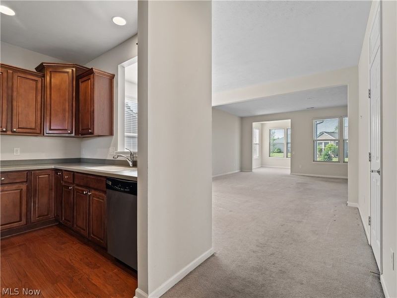 38435 Revere Drive, North Ridgeville, OH 44039 Photo 6