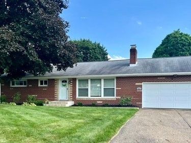 811 Sandy Avenue NE, Massillon, OH 44646