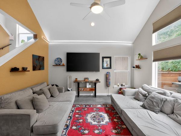 301 W Stassney LN, Unit 34, Austin, TX 78745