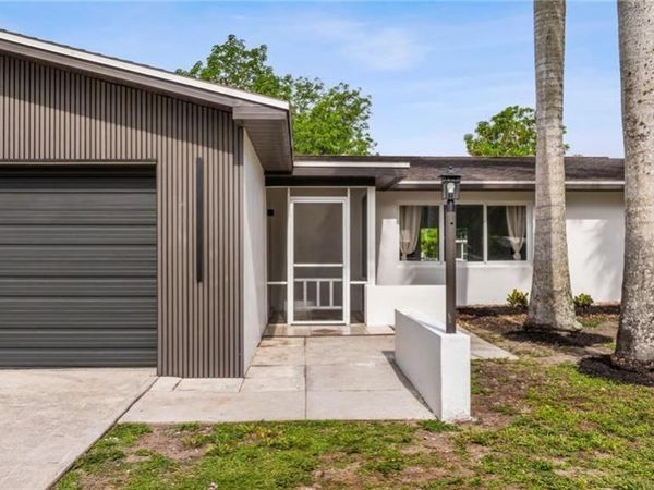 212 Jayview AVE, LEHIGH ACRES, FL 33936