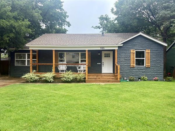 905 Hickory Street, Altus, OK 73521