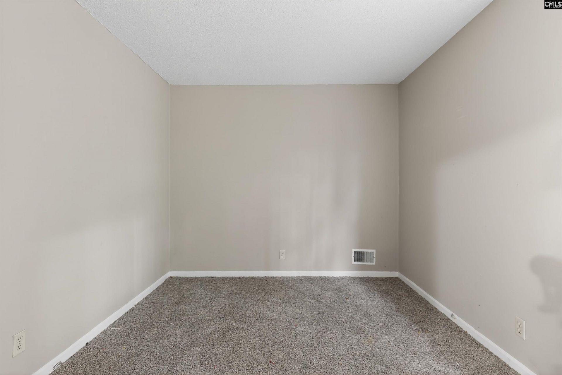 209 Quail Creek Drive  Photo 9
