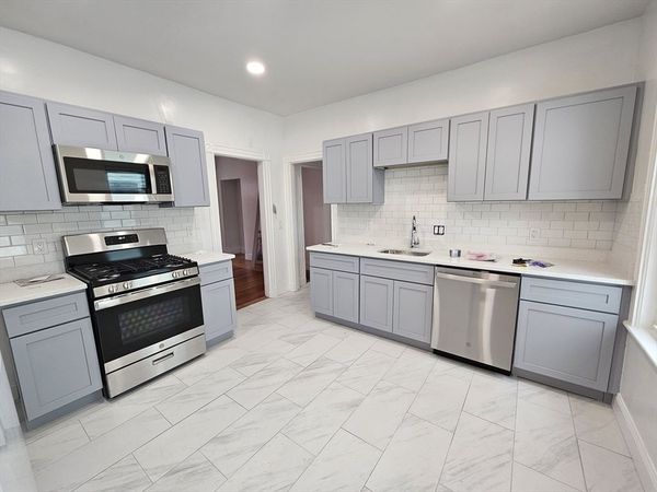 17 Dix St, Unit 1, Boston, MA 02122