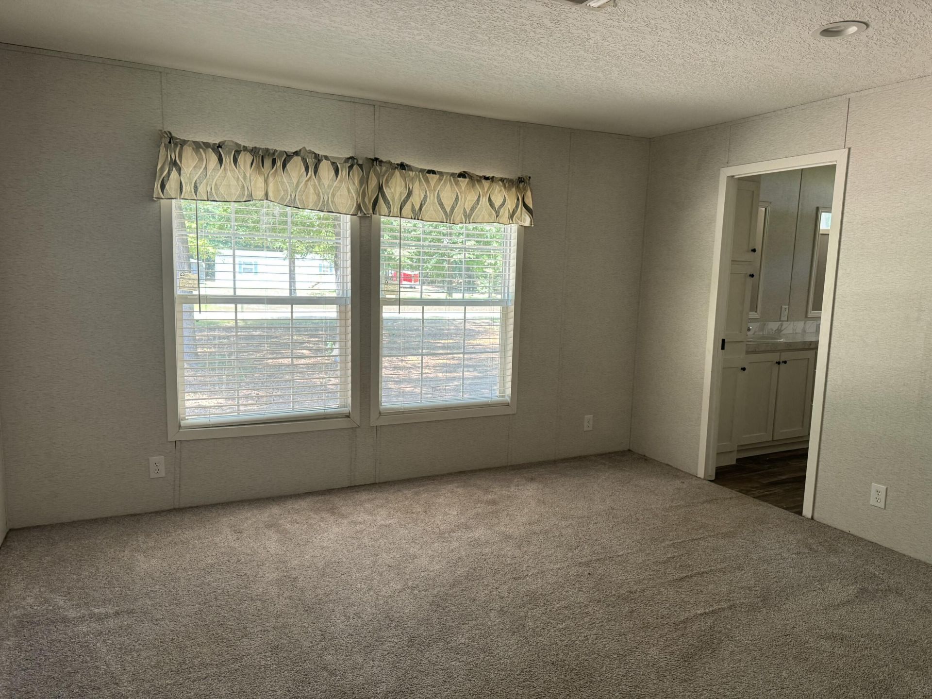 1254 Birch Drive Photo 14