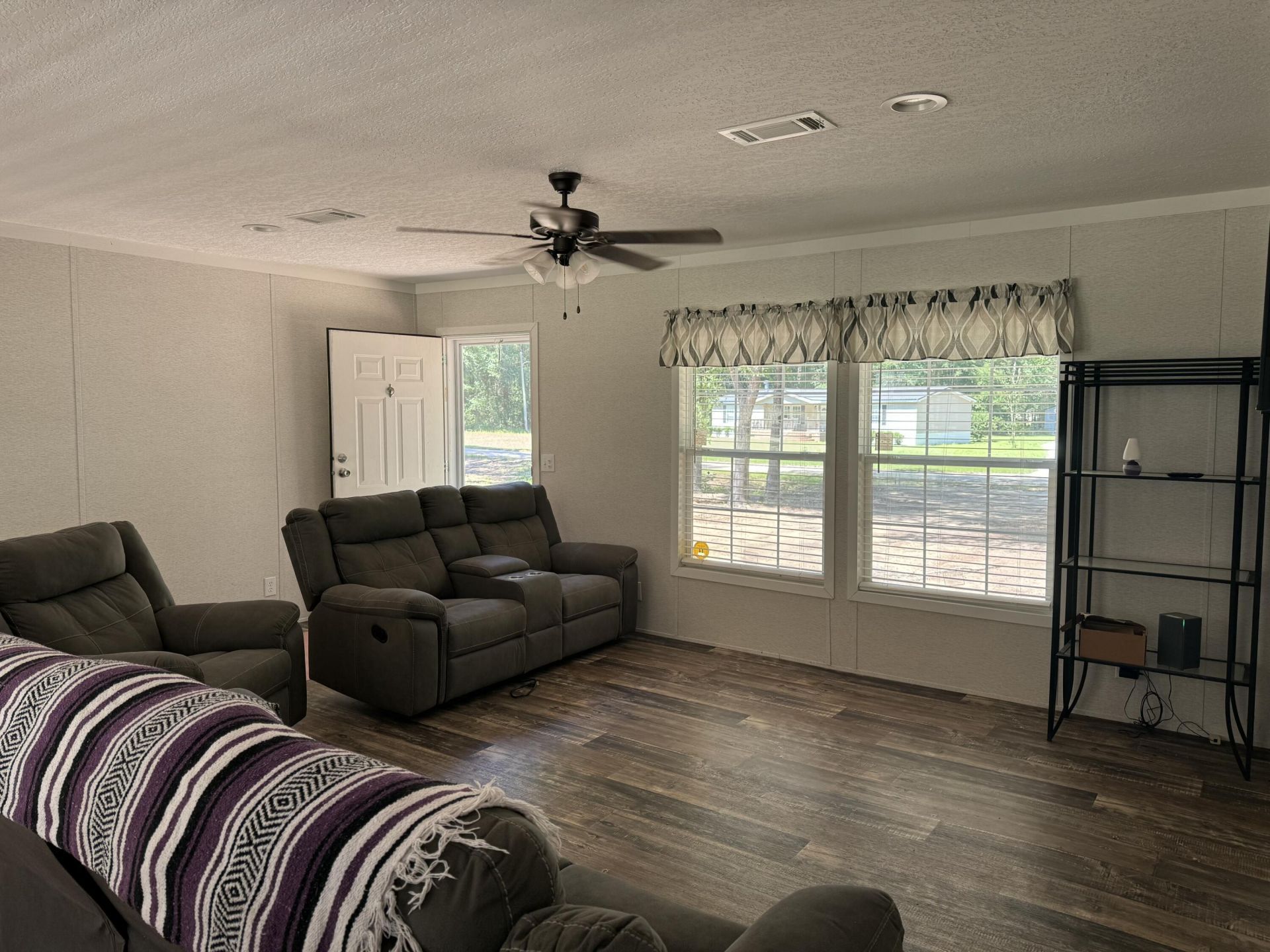 1254 Birch Drive Photo 7