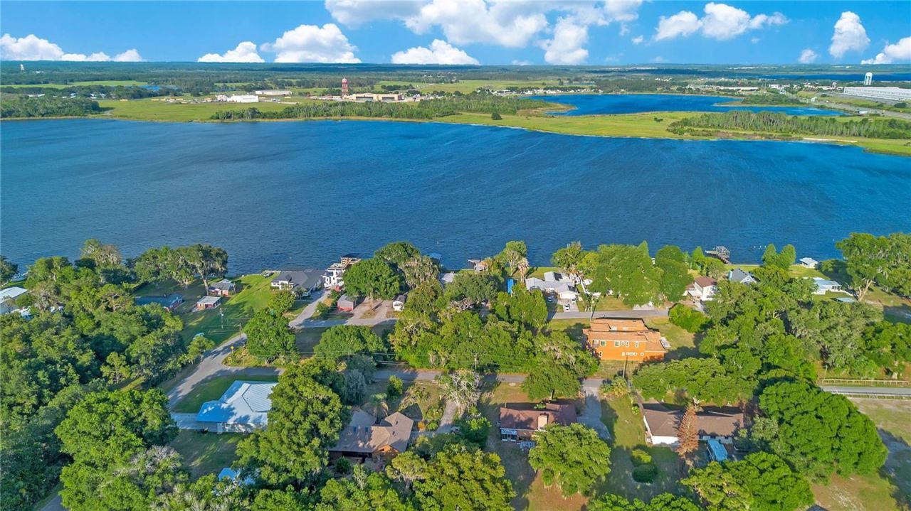 818 Lake Agnes Drive, Polk City, FL 33868 Photo