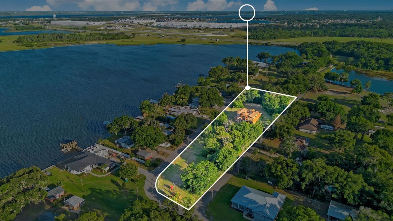 818 Lake Agnes Drive, Polk City, FL 33868 Photo