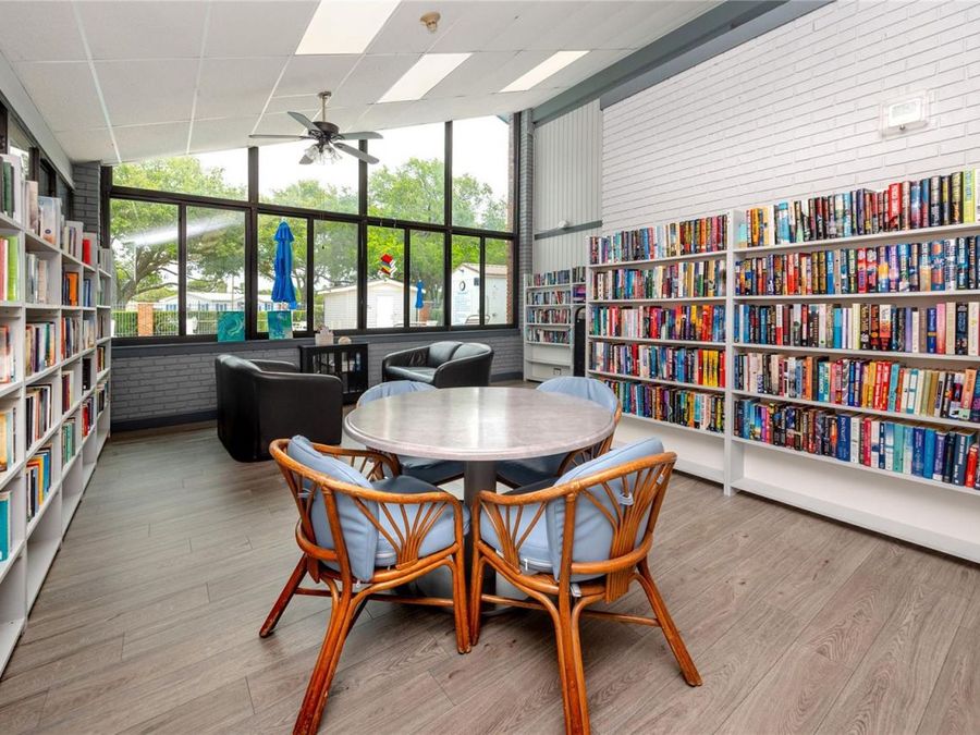 Property Image 44