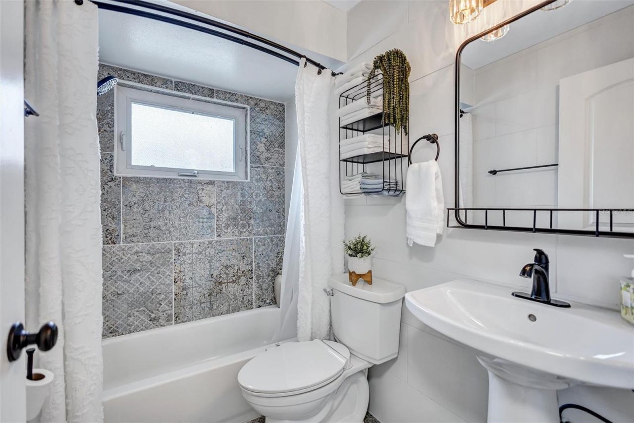 3437 35th Street N, Saint Petersburg, FL 33713 Photo
