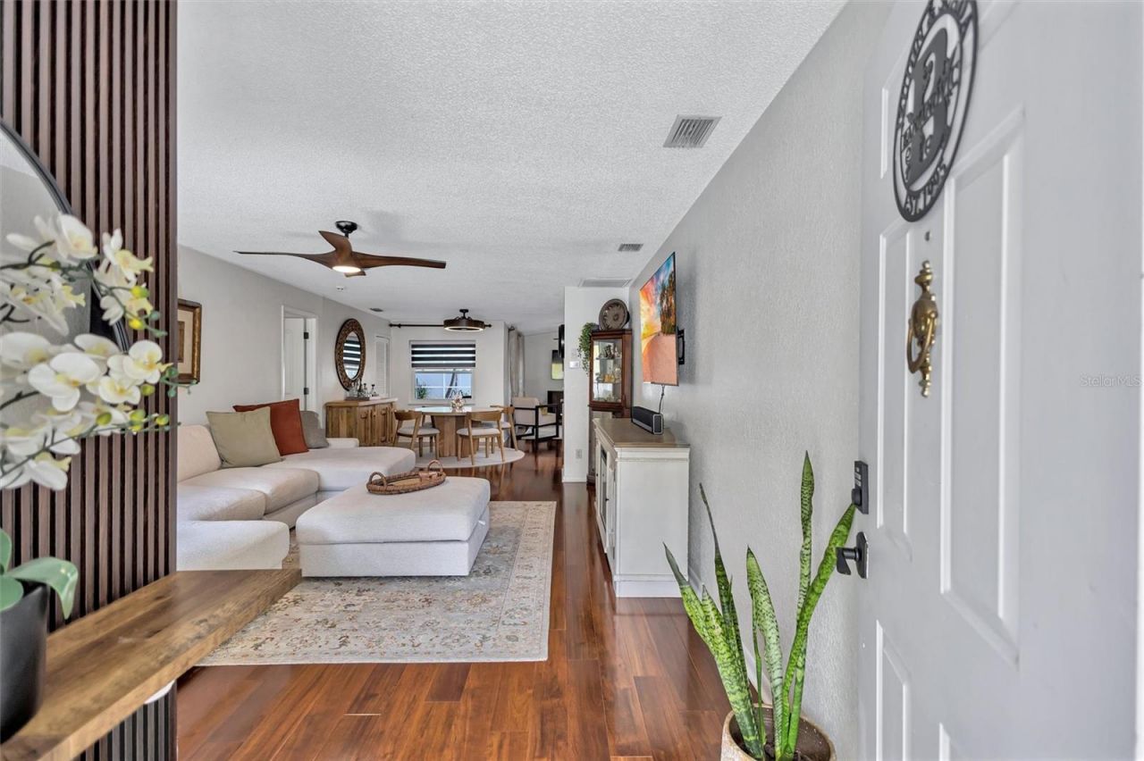 3437 35th Street N, Saint Petersburg, FL 33713 Photo