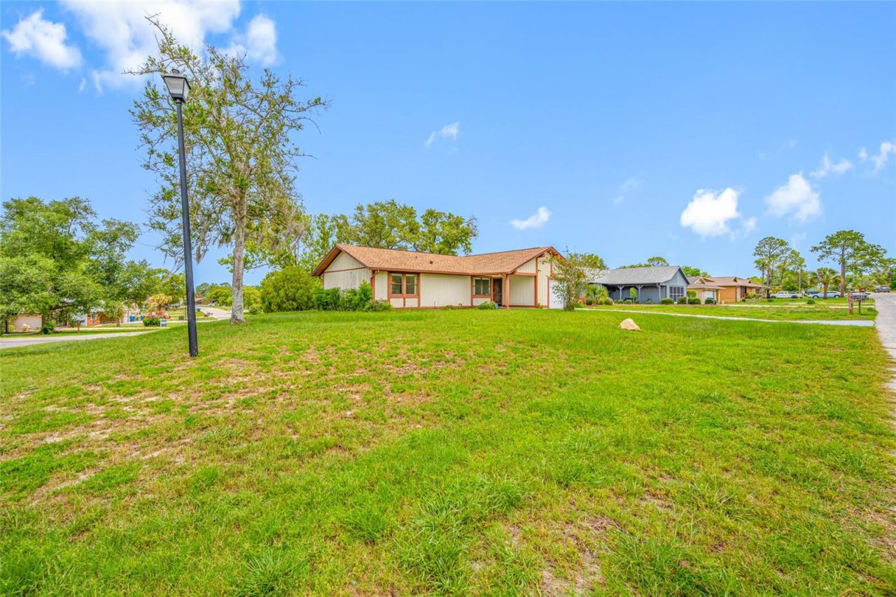 8528 Heather Boulevard , Weeki Wachee, FL 34613 Photo