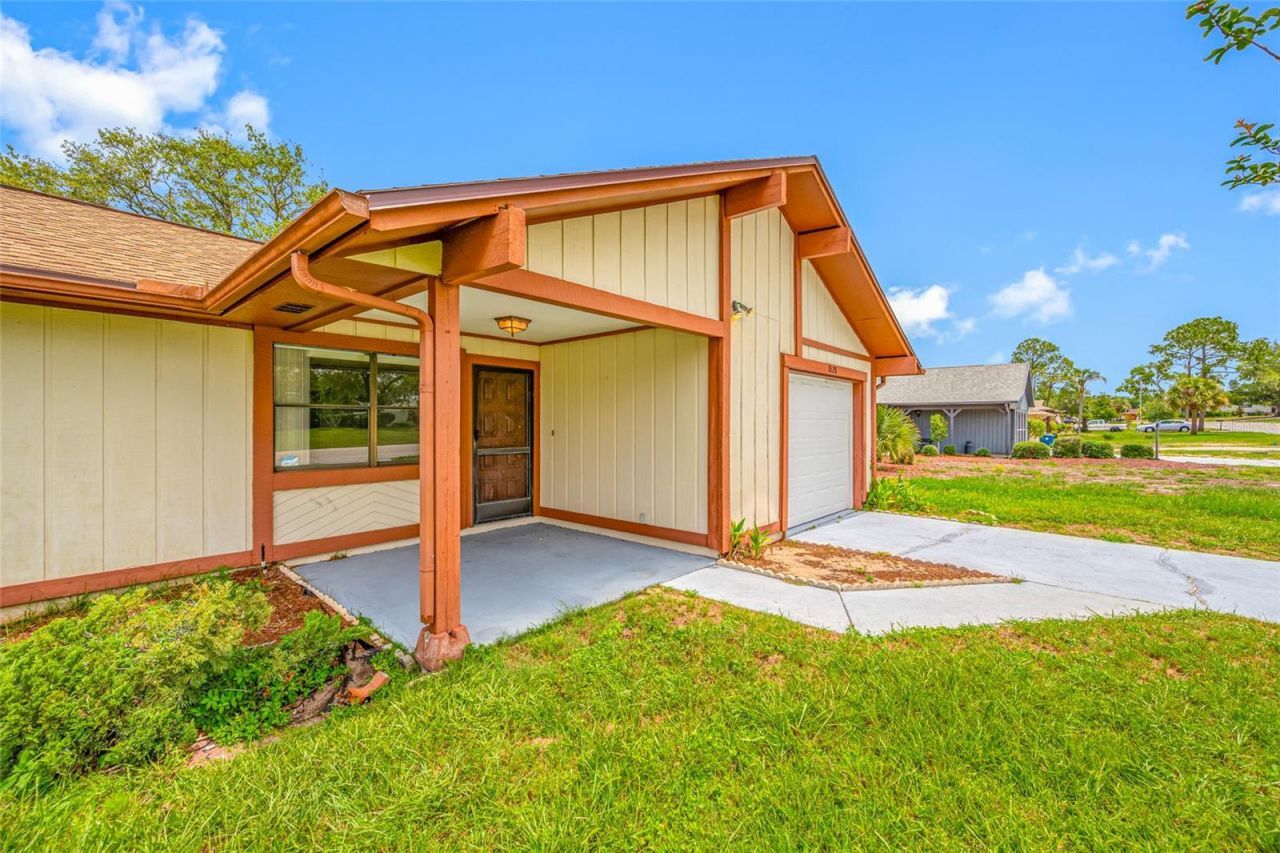 8528 Heather Boulevard , Weeki Wachee, FL 34613 Photo