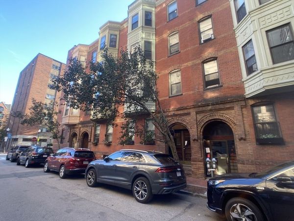 15 Garrison Street, Unit 4, Boston, MA 01880